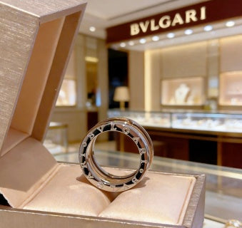 Bvlgari Rose Gold Spiral Ring – Elegant Luxury Jewelry
